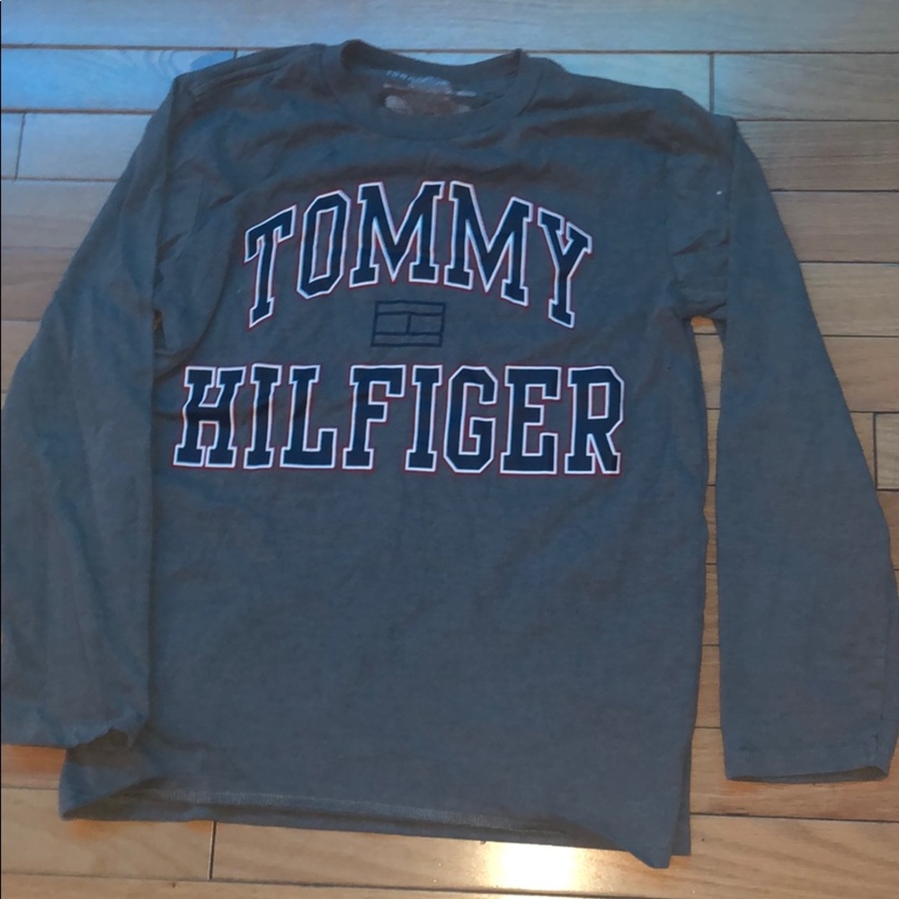 tommy hilfiger long sleeve tshirt